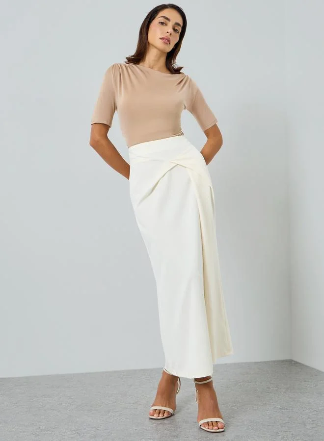 تايك تو تنورة طويلة لف